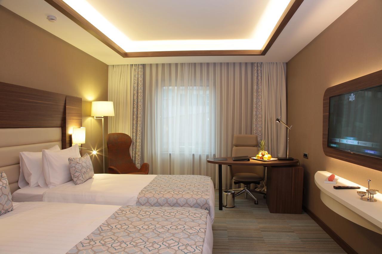 Bricks Hotel Istanbul Exterior photo